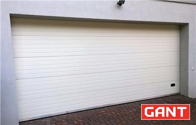 Cекційні гаражні ворота Gant Plus розмір 2400 х 2030 мм. (Доска - покраска) Пружини розтягу