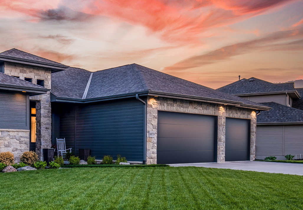 Фото #4 секционных гаражных ворот GANT PR, GANT Plus