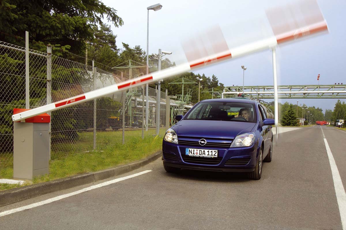 шлагбаум на пульті