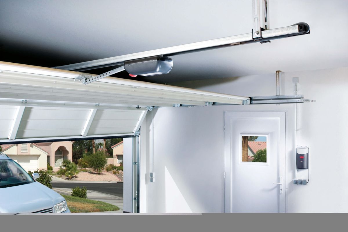 Автоматика для гаражных ворот