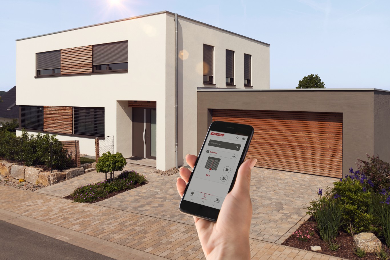 Автоматическое управление защитными роллетами. Фото