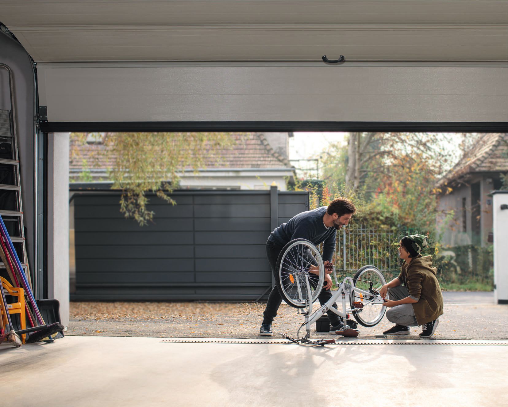 Фото #3 секционных гаражных ворот GANT PR, GANT Plus